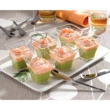 Puree D Avocats Sauce Cocktail Et Crevettes En Verrine Emilieclerget Over Blog Com Sauce Cocktail Puree D Avocat Recettes De Cuisine