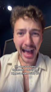 “It ShOuLd bE eAsY”…😑😑 Give them a CARS passage and then see what they  say #MCAT #MCATprep #premed #premedlife #CARS