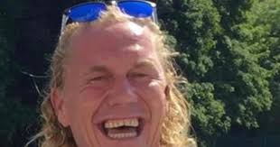 Readers pay tribute to man whose smile 'lit up the world'