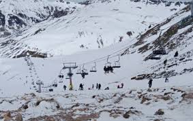 Ski lift 'collapses' in Spain leaving dozens of people injured
