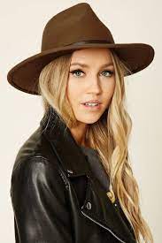 A Felt Fedora Hat Featuring A Pinched Crown And A Faux Leather Belt Outfits With Hats Hats For Women Trendy Hat