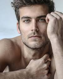 Manhã de núpcias (Os Hathaways, #4) by Lisa Kleypas