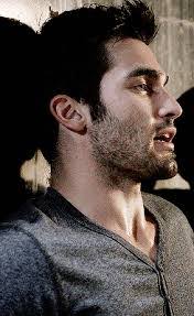 Derek Hales's Instagram, Twitter & Facebook