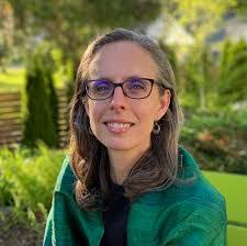 Gabrielle Gillette's Instagram, Twitter & Facebook