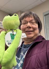 Can you find our friend our froggy friend at Wuilt Sample!