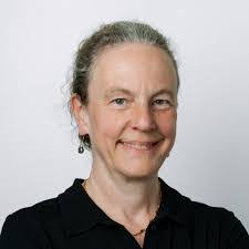 Sara Moorman's Instagram, Twitter & Facebook