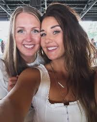 Taylor Crooks's Instagram, Twitter & Facebook