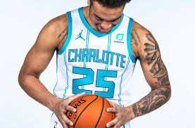 Violent crime is especially bad in elizabeth, but the majority of the 926 crimes committed in 2019 were robberies or assaults. Return Of The Pinstripes Charlotte Hornets Unveil New Uniforms Sportslogos Net News