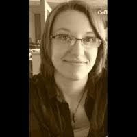 Chandra Mayer's Instagram, Twitter & Facebook