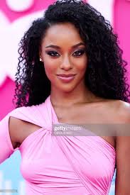 Beguinas (TV Series 2024)