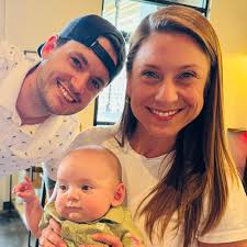 Lindsey Brewer and James Hamilton's Wedding Website