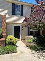 110 Aaron Pl, Lynchburg, VA 24502