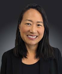 Shana Chase's Instagram, Twitter & Facebook