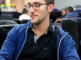 Allan Marcos's Instagram, Twitter & Facebook