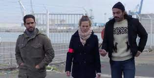 S'il vous plaît partager www.seriestreaming.cc avec vos amis. Florian Tue Par Un Psychopathe Et Lucie Draguee Par Fred Le Prof De Boxe Demain Nous Appartient 26 12 2018 Demain Nous Appartient Nouveautes Tele Com