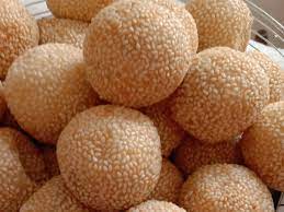 I tried fried chinese pastry @ sesame seed balls recipe yesterday which actually made from glutinous rice flour. Kuih Bom Bijan Inti Kacang Ada Petua Bom Tak Meletup Dalam Kuali Icookasia Asian Recipe Food Channel