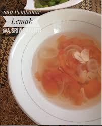 Apalagi jika kamu sering mengonsumsi makanan dengan jumlah kalori berlebihan. Sup Pembakar Lemak Oleh Luisa Turnip