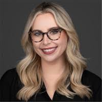 Sharon Smeltzer's Instagram, Twitter & Facebook