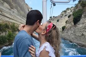 Λουτρά πόζαρ ή λουτρά αριδαίας ή λουτράκι αριδαίας στους πρόποδες του καιμακτσαλάν είναι είναι ένας προορισμός στον νομό πέλλας και στην μακεδονία γνωστό σε όλους σαν λουτρα ποζαρ θερμά. Monohmerh Ekdromh Sto Loytraki Nonstoptravellers