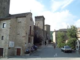 From 25 condo and apartment rentals to 38 house rentals, find a unique house rental for you to enjoy a memorable holiday or a weekend with your family and friends. Village Templier Sainte Eulalie De Cernon Aveyron Com