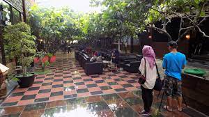 Apalagi buat teman sosialita, waaaah keren bgt. 27 Tempat Wisata Menarik Dan Wajib Dikunjungi Di Sidoarjo Tempat Me