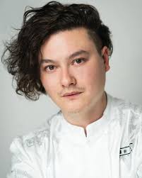 veronicabonderudphoto at the @tpsheadshots helping me grapple my intro into  30 by making sure I keep my youthful glow #actorslife #vancouveractor  #newheadshot #asianactorscanada #vancouveracting