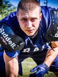 Traip looking for Henderson to lead inexperienced football squad