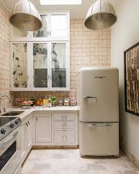 Dengan ide dan inspirasi model desain dapur yang memiliki resolusi 1536x1024, di harapkan dapat terlihat jelas dan sangat baik untuk memenuhi desain rumah yang sedang anda ingin ciptakan saat ini. 30 Desain Dapur Kecil 2x2 Untuk Rumah Mungil Anda Desain Id