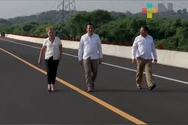 Gobernador Cuitlahuac Garcia Recorre Puente Tuxpan Que Agilizara Comunicacion Del Centro Con Norte Del Estado Masnoticias