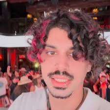 Austin Bowman (@Bowman_2018)