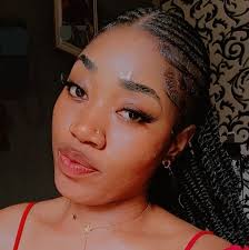 Soo who tried the Facebook Dating app & don't lie😂🤔