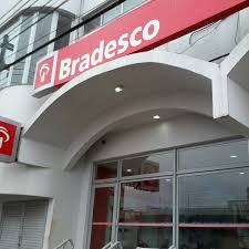 Brazilian bank bradesco is giving personal attention to each of its 65 million customers with watson. Photos At Banco Bradesco Bank