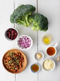 In the bottom of a large bowl, combine 1 tablespoon of olive oil, the lemon juice, garlic, thyme, ¼ teaspoon salt, and several grinds of black pepper. Broccoli Salad Recipe Love And Lemons Chow Hub