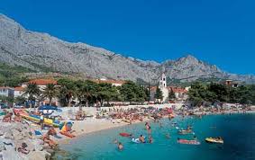 Natural pebbly beach with sandy seabed beach length: Villa Dm Baska Voda Croatia