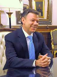 Cuando santos fue ministro de defensa durante la presidencia de uribe lanzó la mayor ofensiva contra la guerrilla marxista. 2016 Nobel Peace Prize Wikipedia