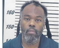 A subject wanted in Lowndes County was arrested in Douglas following a  criminal trespass call:  https://douglasnow.com/2025/04/16/deputies-arrest-subject-wanted-out-of-valdosta-following-criminal-trespass-report/