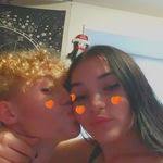 Melissa Eakins's Instagram, Twitter & Facebook