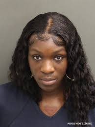 Unique Woods's Instagram, Twitter & Facebook