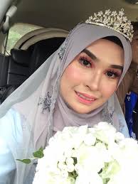 Pelamin, baju akad nikah, baju bersanding, mekap dari kak nurleez (mua tersohor), khemah cantik. Lebih 18k Shares Wanita Ini Kongsi Tips Kahwin Bajet Serendah Rm4k Sahaja Power