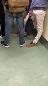 Fondle her Ass in Subway - XNXX.COM