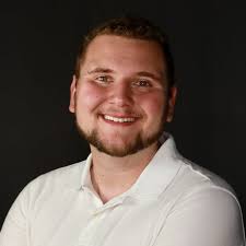 Ethan Blount's Instagram, Twitter & Facebook