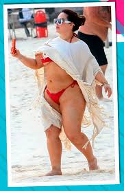 Check spelling or type a new query. Chiquis Rivera Es Captada En Tulum Al Natural Y Como Nunca Antes