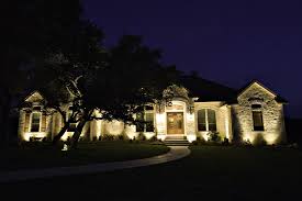 Landscape Lighting 5 Bright And Creative Ideas Lawnstarter