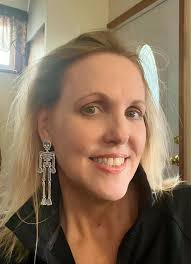 Aldi earrings bring good luck at concerts