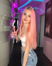 Слив голая Диана Астер › Топ обнаженных звезд