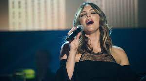 Katharine Mcphee Performs Somewhere Over The Rainbow On Pbs Soundstage Youtube