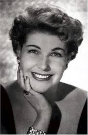 Lori Halle's Instagram, Twitter & Facebook