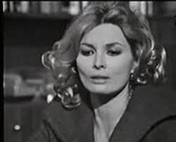 Lo sceneggiato culto 'Dov'è Anna?' torna in forma di romanzo e svela un  episodio mai andato in onda