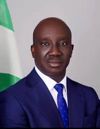 Army Strengthens Ties with Iloilo: Colonel Edralin L Poblete Pays Courtesy  Call to Governor Defensor, hands Over Uniforms Iloilo