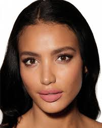 Maybe you would like to learn more about one of these? Matter Nude Lippenstift In Pink Pillow Talk Matte Revolution Charlotte Tilbury